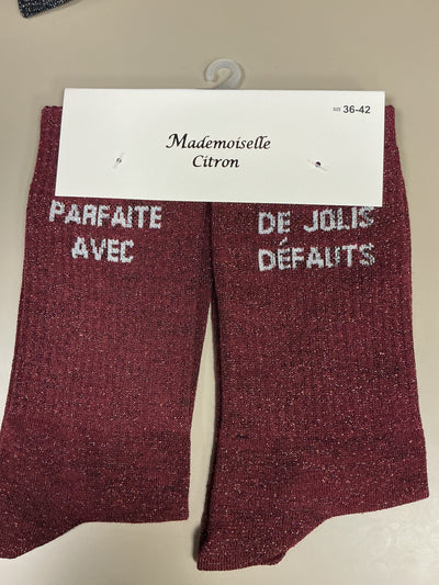 Chaussettes lurex mot PARFAITE AVEC DE JOLIES DÉFAUTS