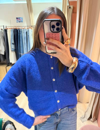 Gilet et ou pull en laine boutons en nacre tendance intemporel