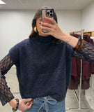 Pull en laine manches dentelles tendance