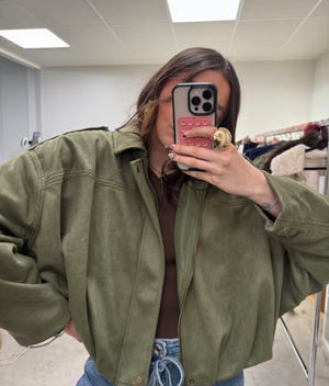 Veste effet bomber manches chauves souris suédine tendance mode