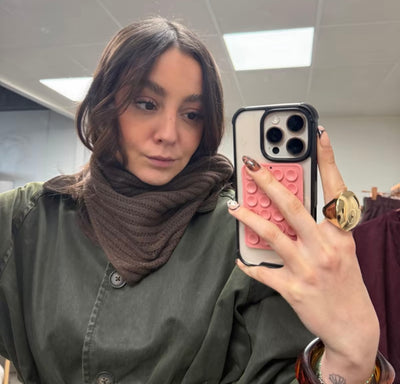 Écharpe Foulard Triangle Côtelée Hiver Chaude Mode Tendance pour Look Chaud et Tendance