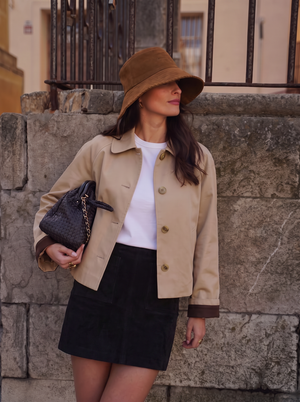 Trench Court Lola
