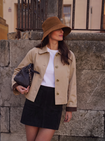 Trench Court Lola